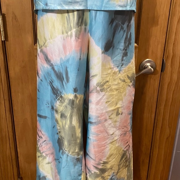 New with tags Tye Dye Matching set - Picture 6 of 12